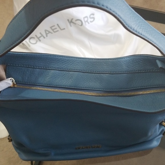 Bedford Michael Kors Shoulder Bag - Picture 4 of 6